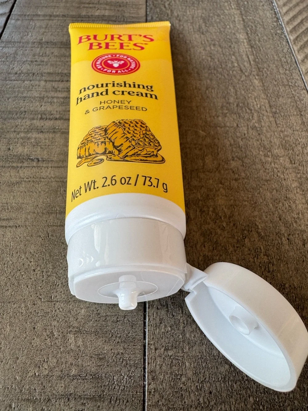 Burt's Bees Honey & Grapeseed  Dry Hands 2.6 oz. (NEW/SEALED)